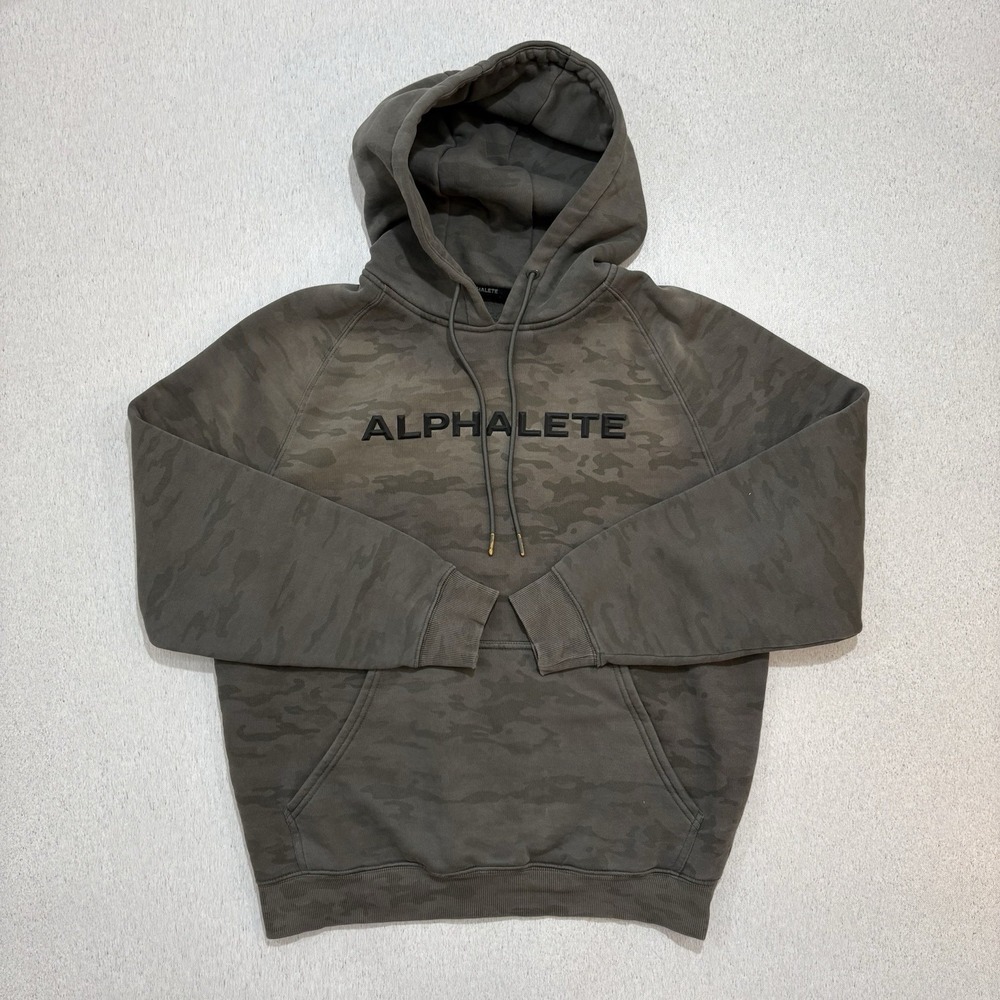 Alphalete Hoodie Mens Medium Green Camouflage Fleece Sweatshirt Workout Logo